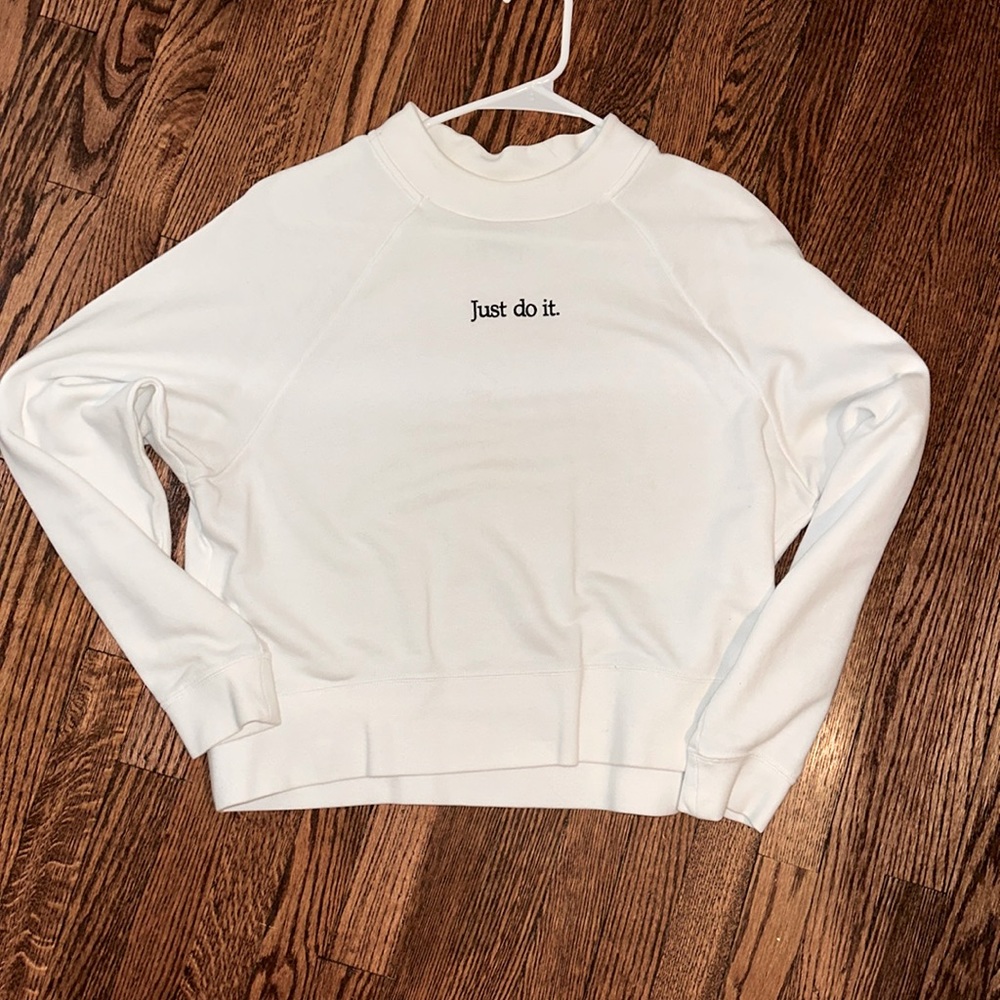 Great Condition- Nike - Just Do It White Pullover Sweatshirt